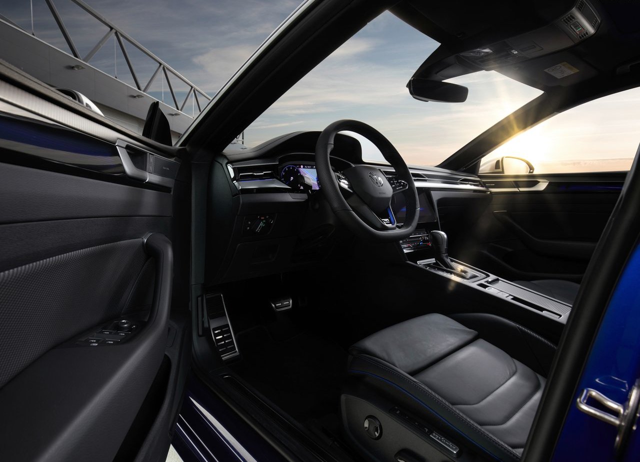 VOLKSWAGEN ARTEON R: ESPORTIVIDADE SEM RENUNCIAR O CONFORTO, foto 15