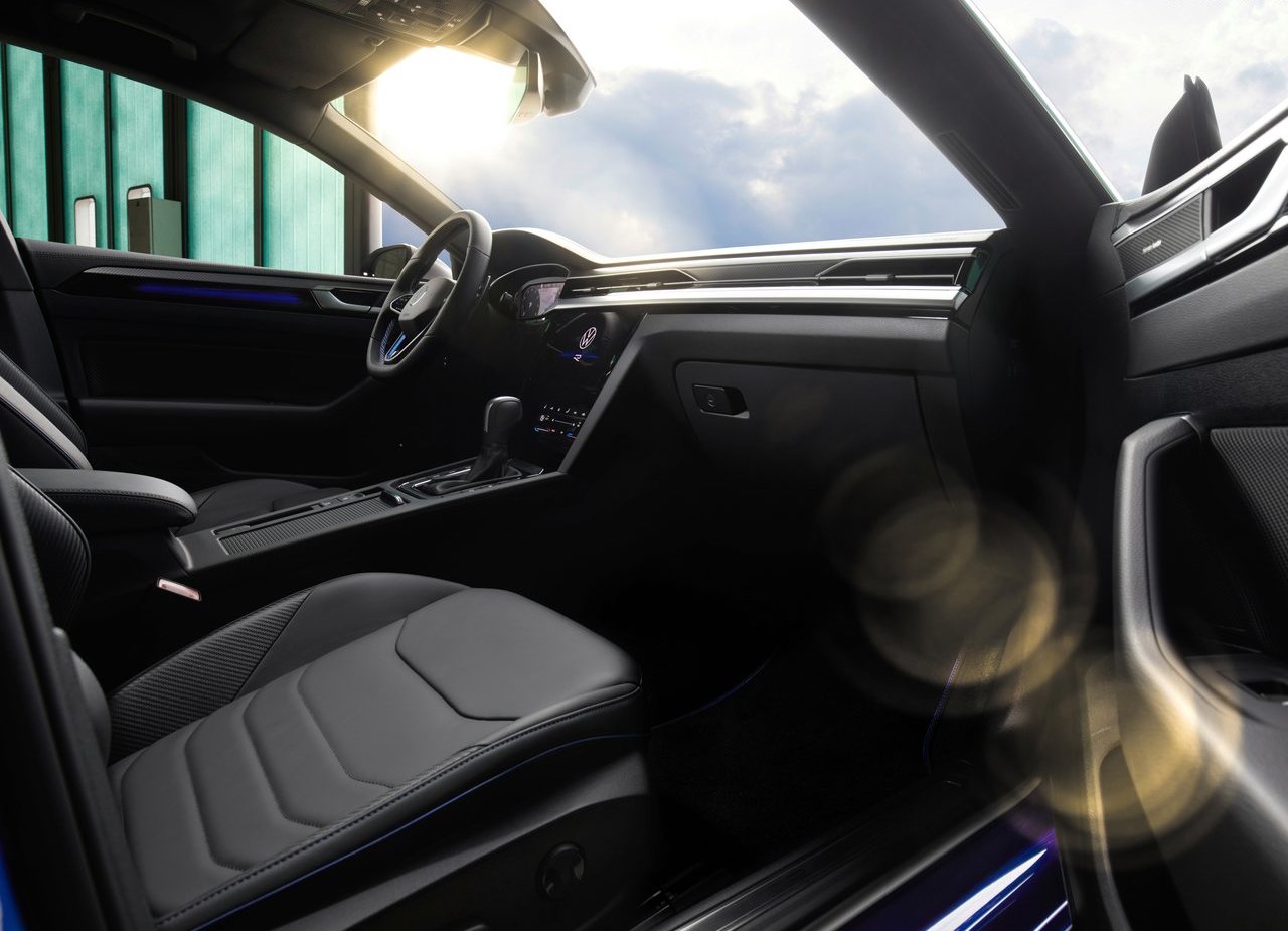 VOLKSWAGEN ARTEON R: ESPORTIVIDADE SEM RENUNCIAR O CONFORTO, foto 16