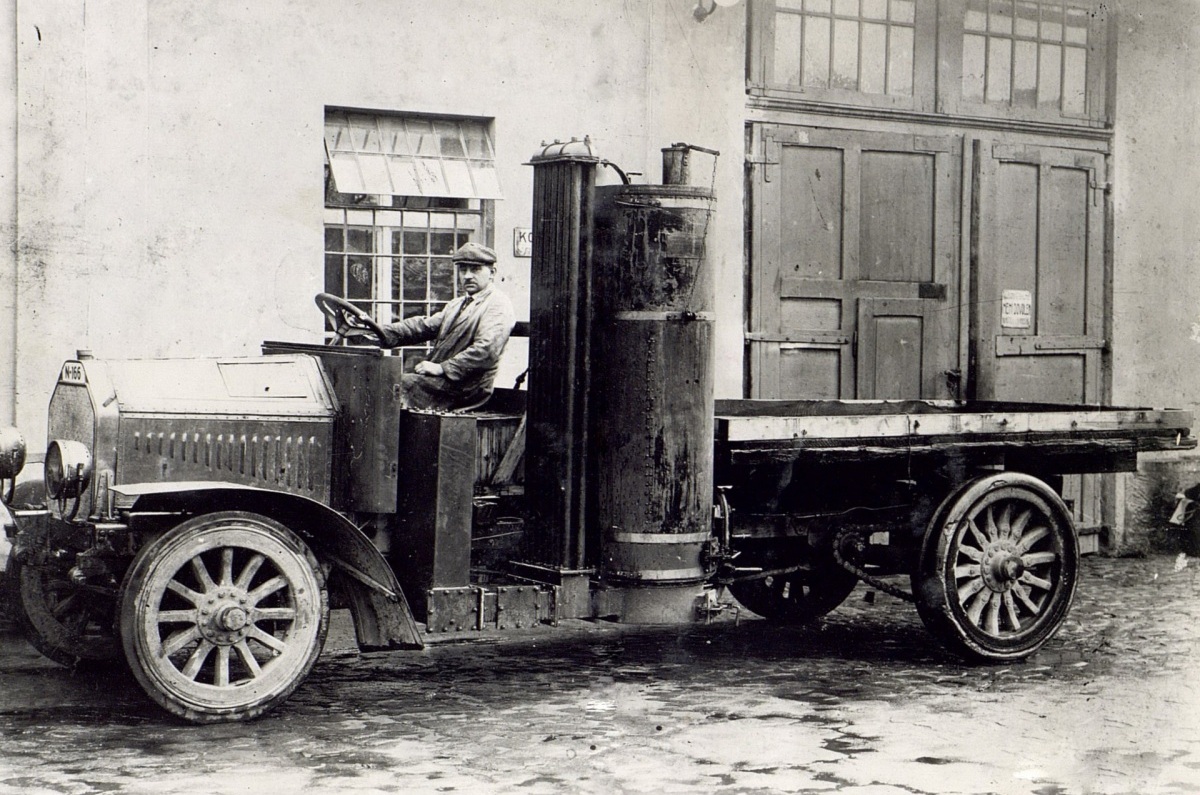 O PRIMEIRO VEÍCULO ELÉTRICO DA SKODA FOI UM CAMINHÃO DE DISTRIBUIÇÃO DE CERVEJA EM 1939, foto 2