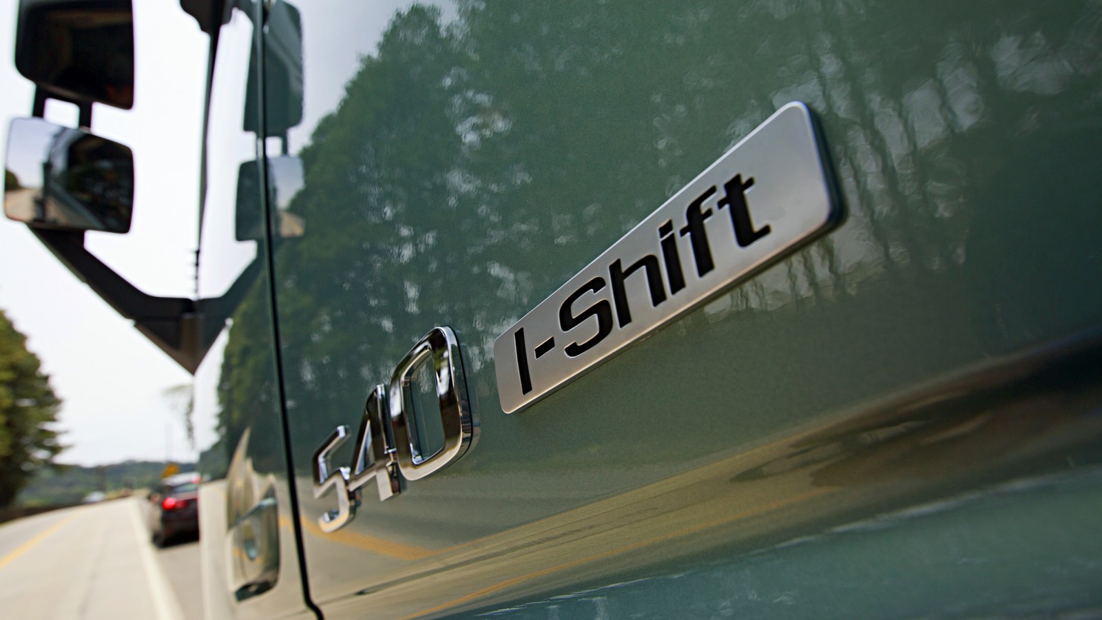 VOLVO ATINGE A MARCA DE 100 MIL CAIXAS I-SHIFT PRODUZIDAS NO BRASIL, foto 1