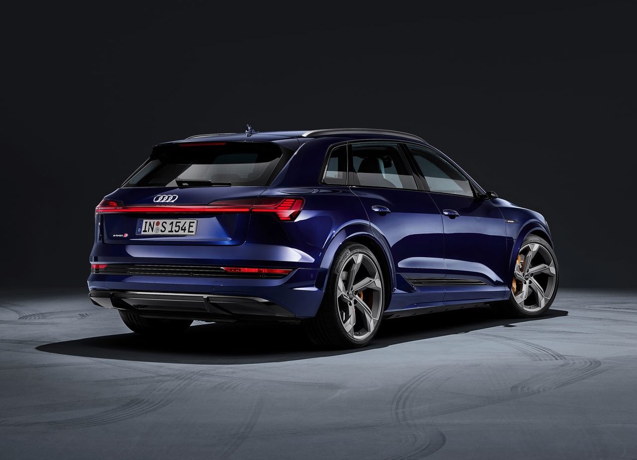 AUDI E-TRON S E AUDI E-TRON S SPORTBACK: AGREGANDO MAIS PIMENTA E AGRESSIVIDADE, foto 2