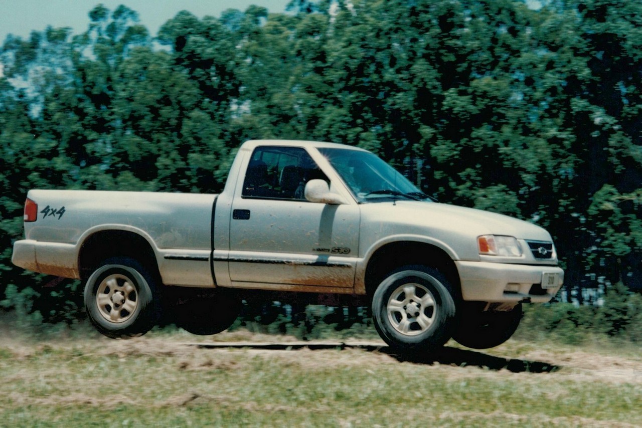 CHEVROLET S10 CELEBRA 25 ANOS COM 1 MILHÃO DE UNIDADES PRODUZIDAS, foto 11