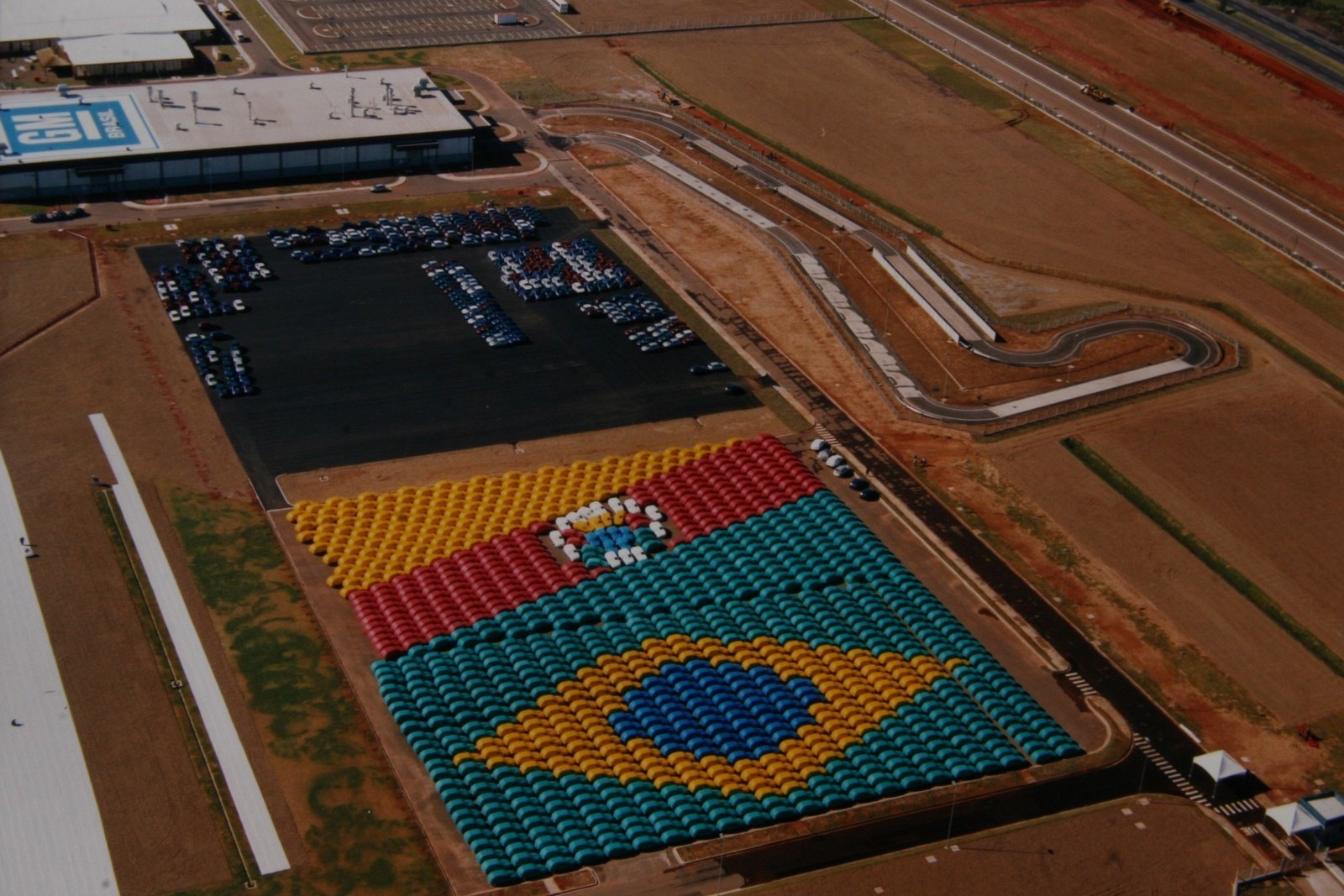 FÁBRICA DA GM EM GRAVATAÍ COMPLETA 20 ANOS COM INVESTIMENTOS HISTÓRICOS DE 4.5 BILHÕES DE REAIS, foto 23