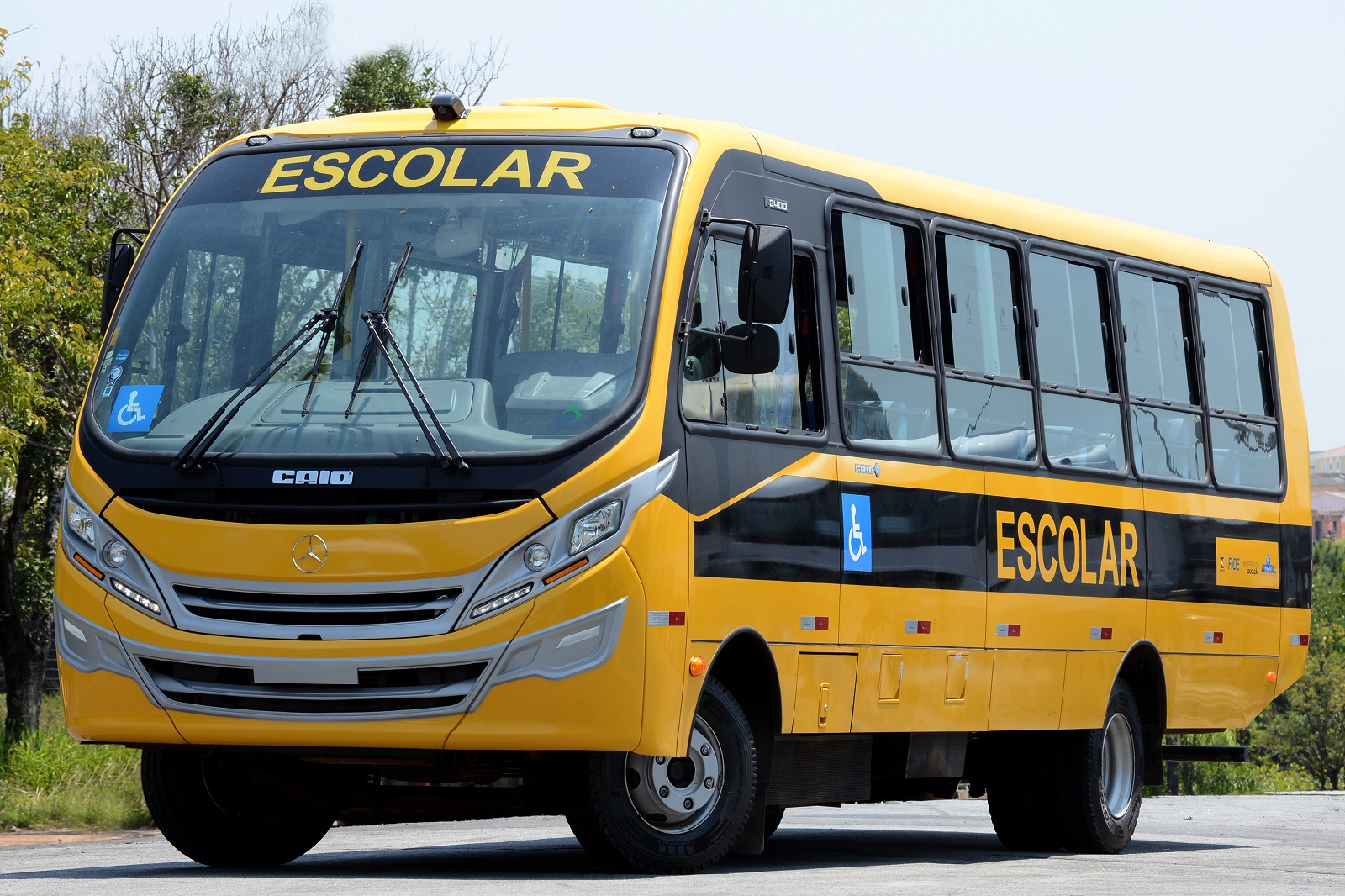 MUNICÍPIOS PAULISTAS RECEBEM 168 ÔNIBUS ESCOLARES MERCEDES-BENZ, foto 1