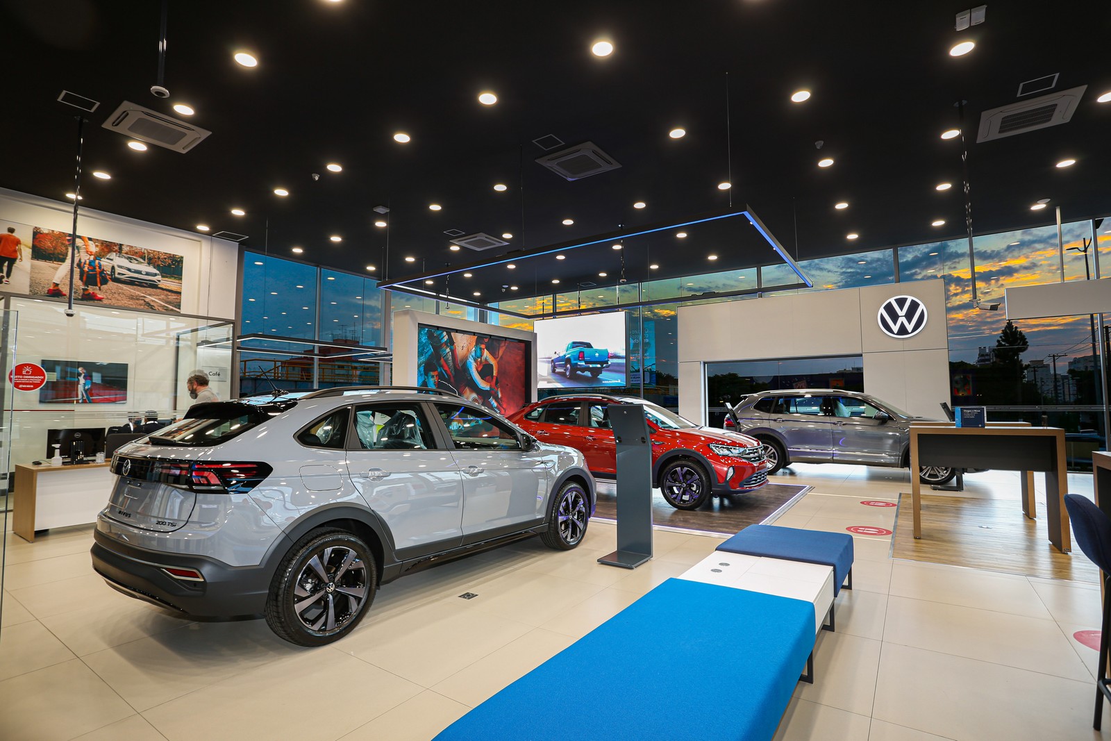 CONCESSIONÁRIA ESTREIA O NEW BRAND DESIGN DA VOLKSWAGEN, foto 5