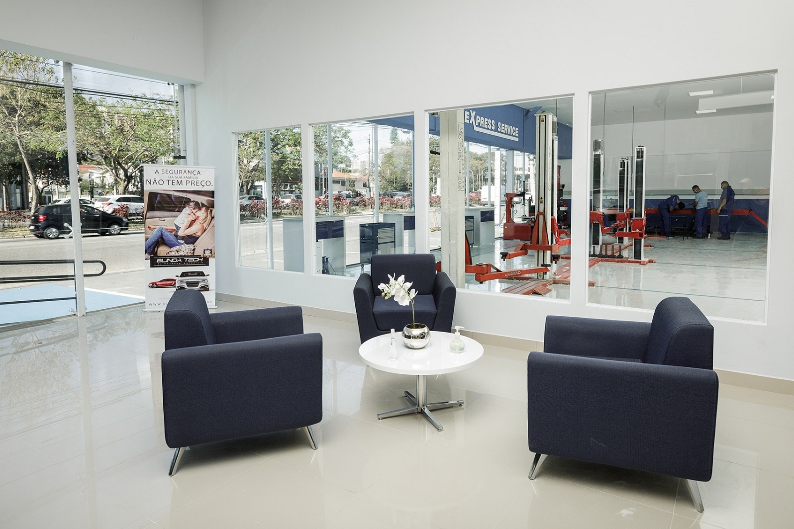 FORD INAUGURA A CONCESSIONÁRIA STUDIO EM SÃO PAULO, foto 2