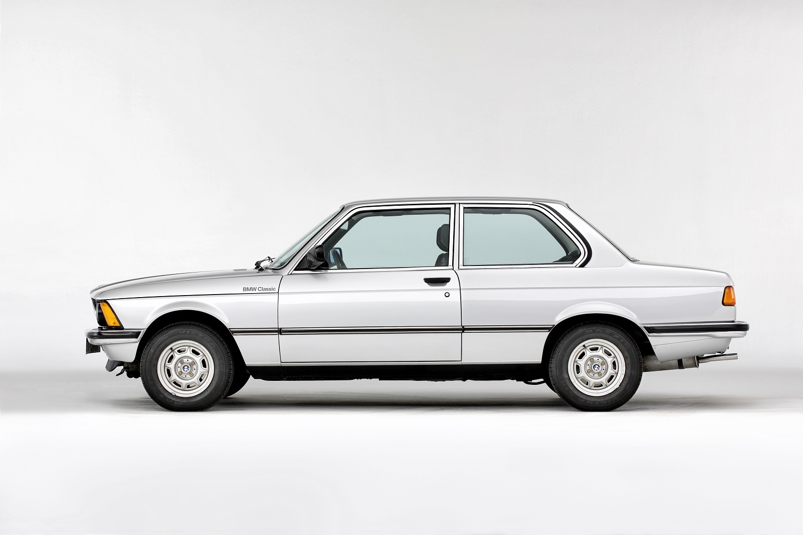HÁ 45 ANOS ERA APRESENTADO AO MUNDO O BMW SÉRIE 3, foto 2