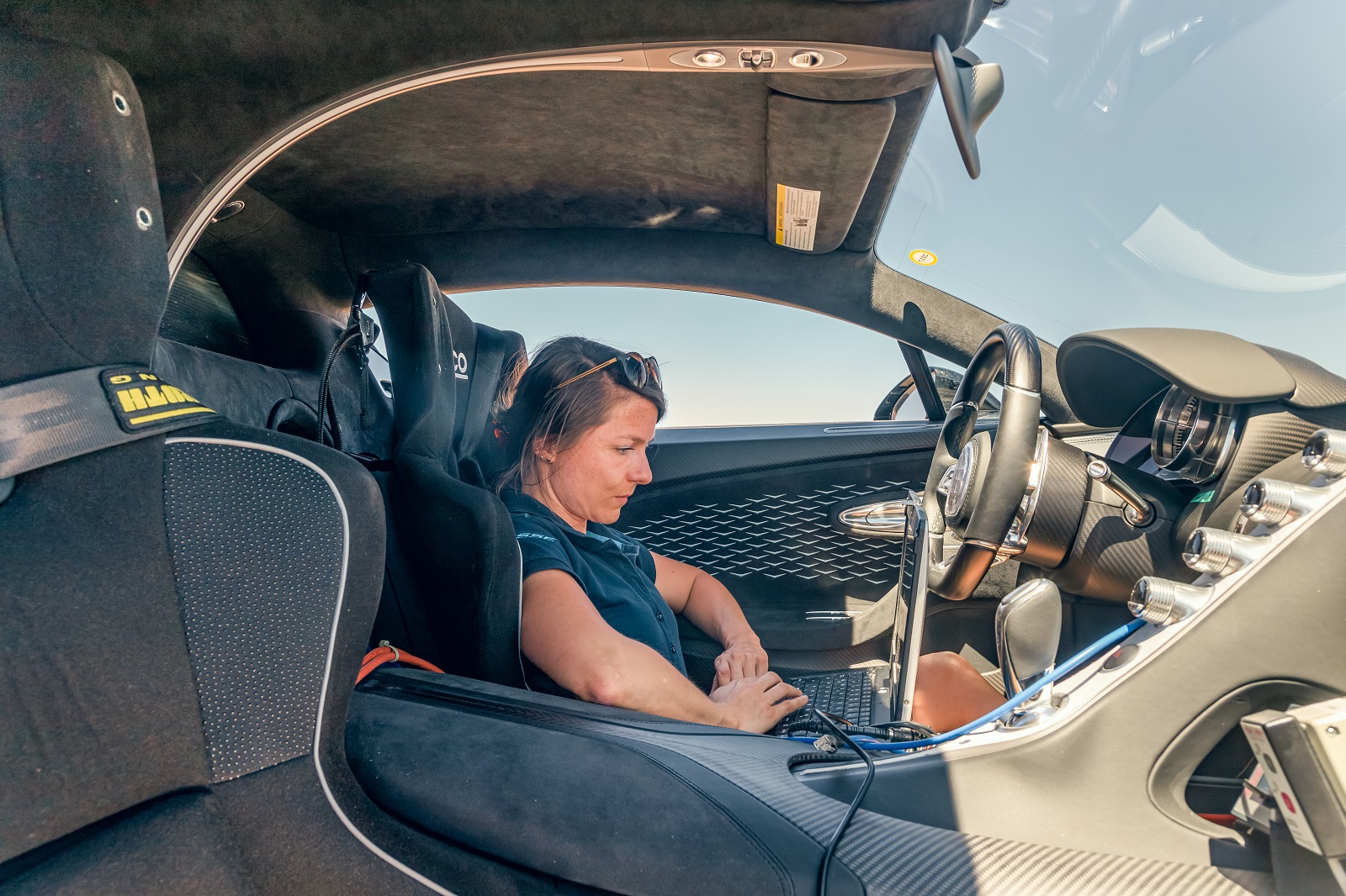 O SISTEMA DE AR CONDICIONADO DO BUGATTI CHIRON PODE ESFRIAR UM APARTAMENTO DE 80 M2, foto 5