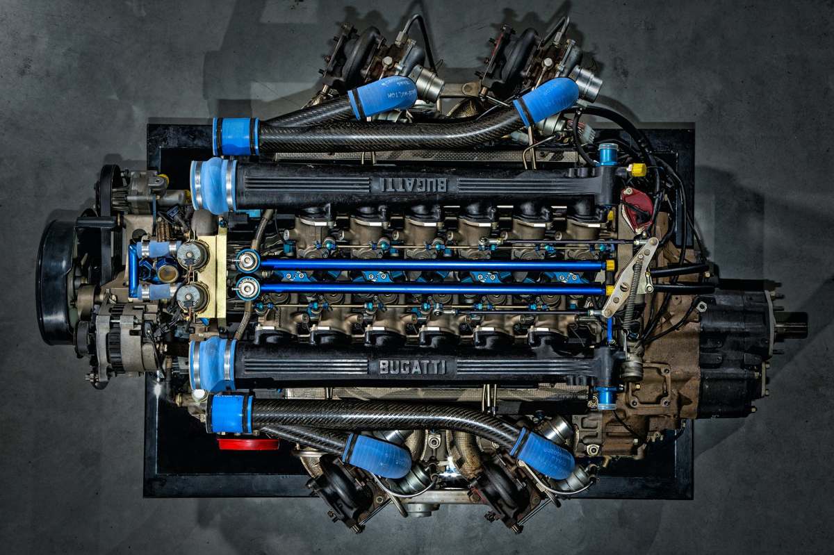 ESTE É O IMPRESSIONANTE MOTOR DO BUGATTI EB-110 SUPER SPORT DE 1993, foto 1