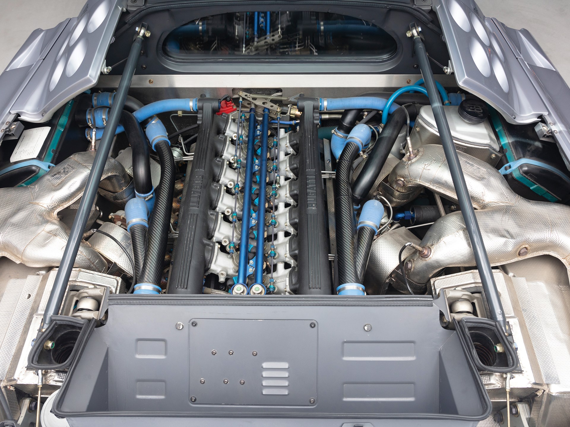 ESTE É O IMPRESSIONANTE MOTOR DO BUGATTI EB-110 SUPER SPORT DE 1993, foto 7