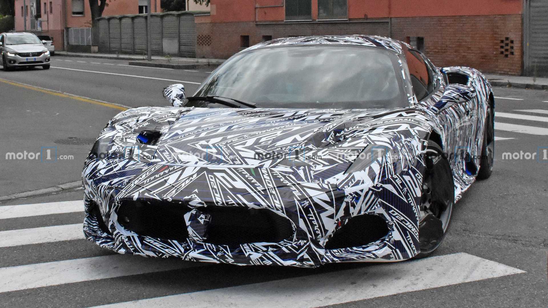 MASERATI MC20: SURGEM IMAGENS MAIS CLARAS DOS PROTÓTIPOS DO NOVO ESPORTIVO ITALIANO, foto 13