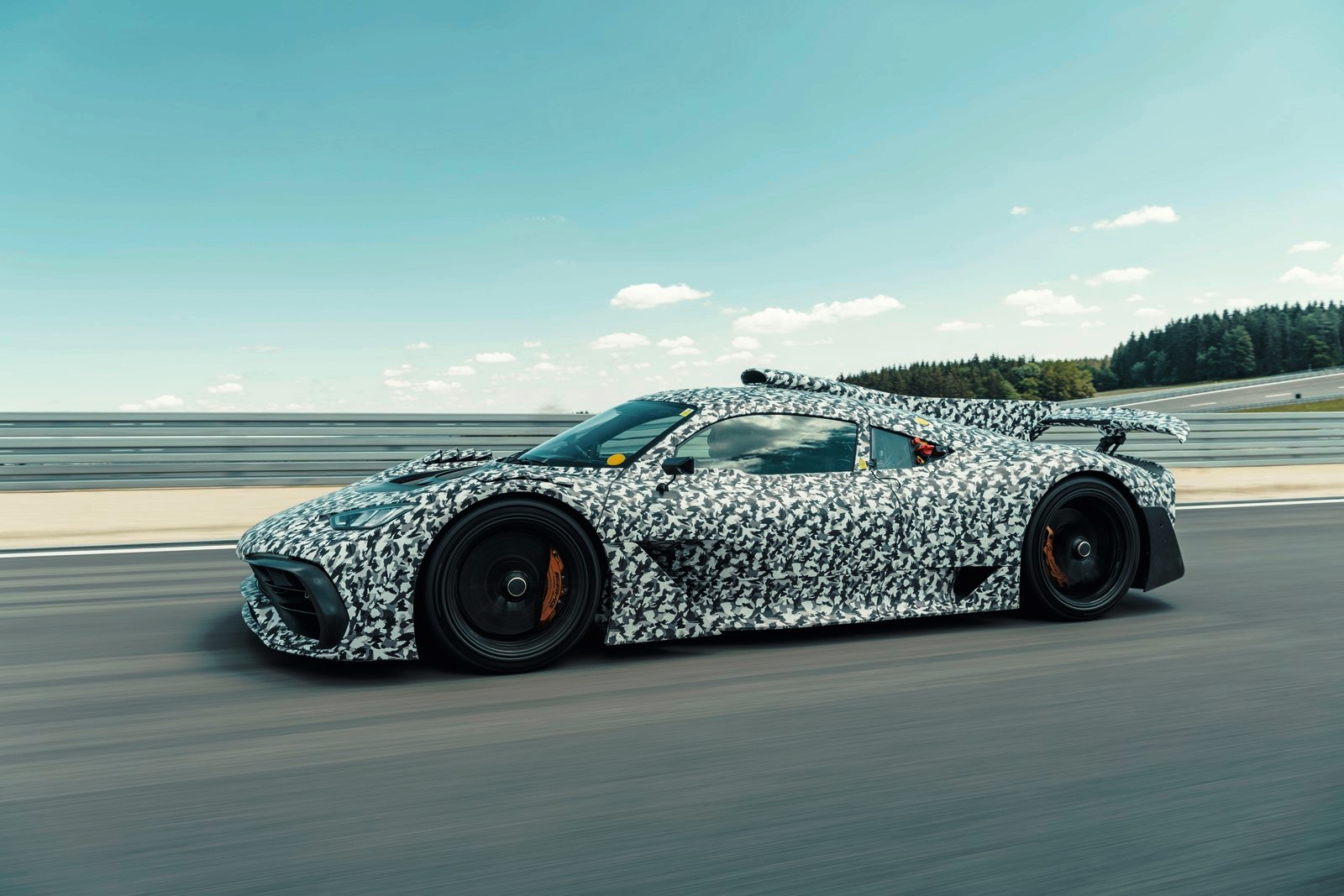 MERCEDES-AMG PROJECT ONE: COM UM MOTOR DE FÓRMULA 1 E 1.000 CV ESTÁ MAIS PRÓXIMO DE SER REAL, foto 1