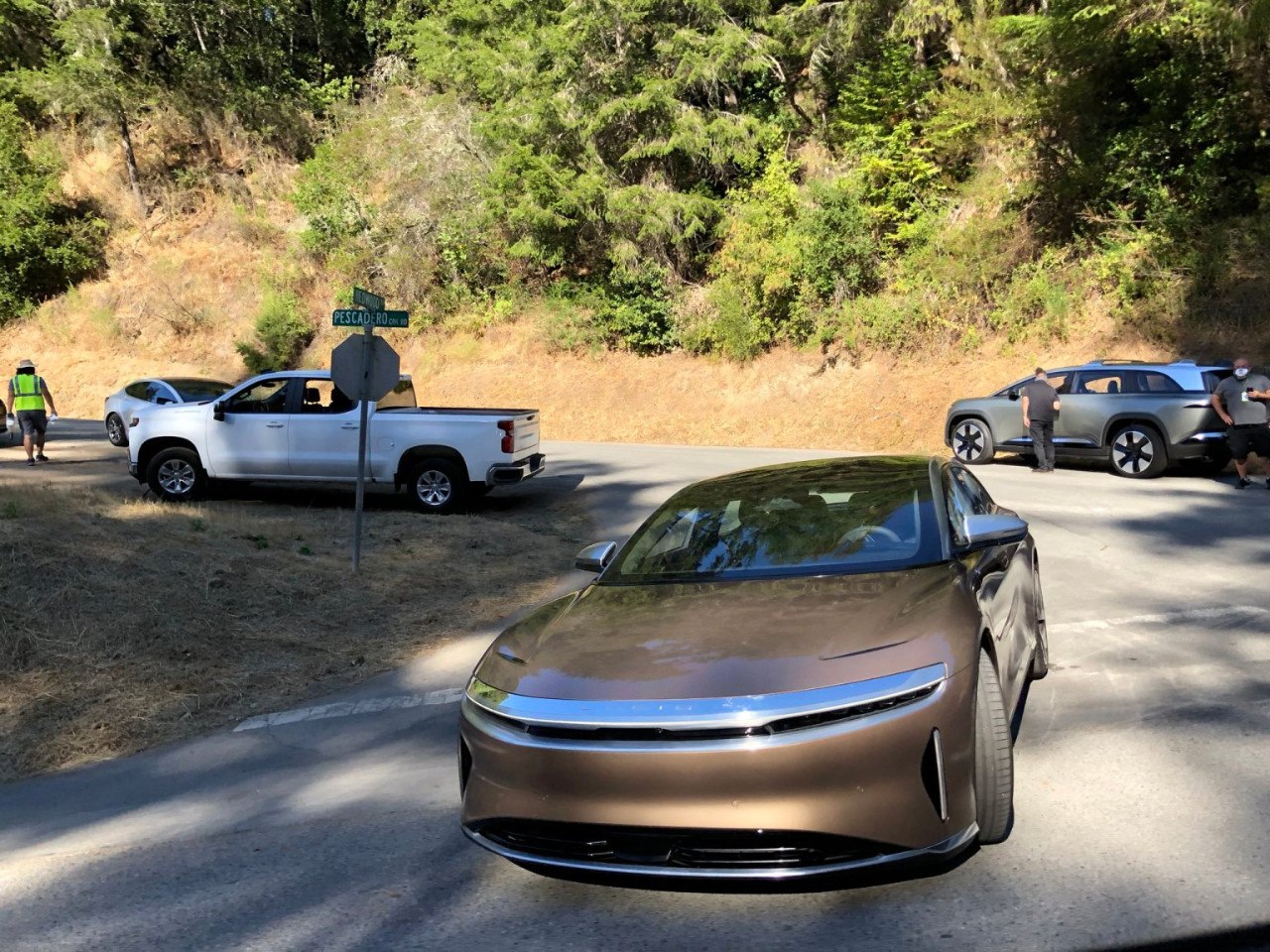 SURGEM AS PRIMEIRAS IMAGENS FLAGRANTES DO SUV DA LUCID MOTORS, foto 3