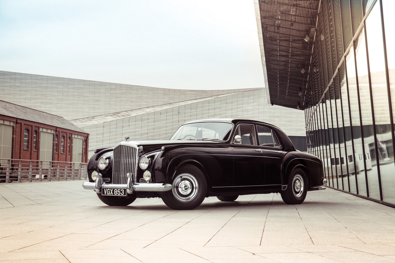 O LUXUOSO BENTLEY FLYING SPUR BATE UM NOVO RECORDE DE PRODUÇÃO EM 15 ANOS, foto 3