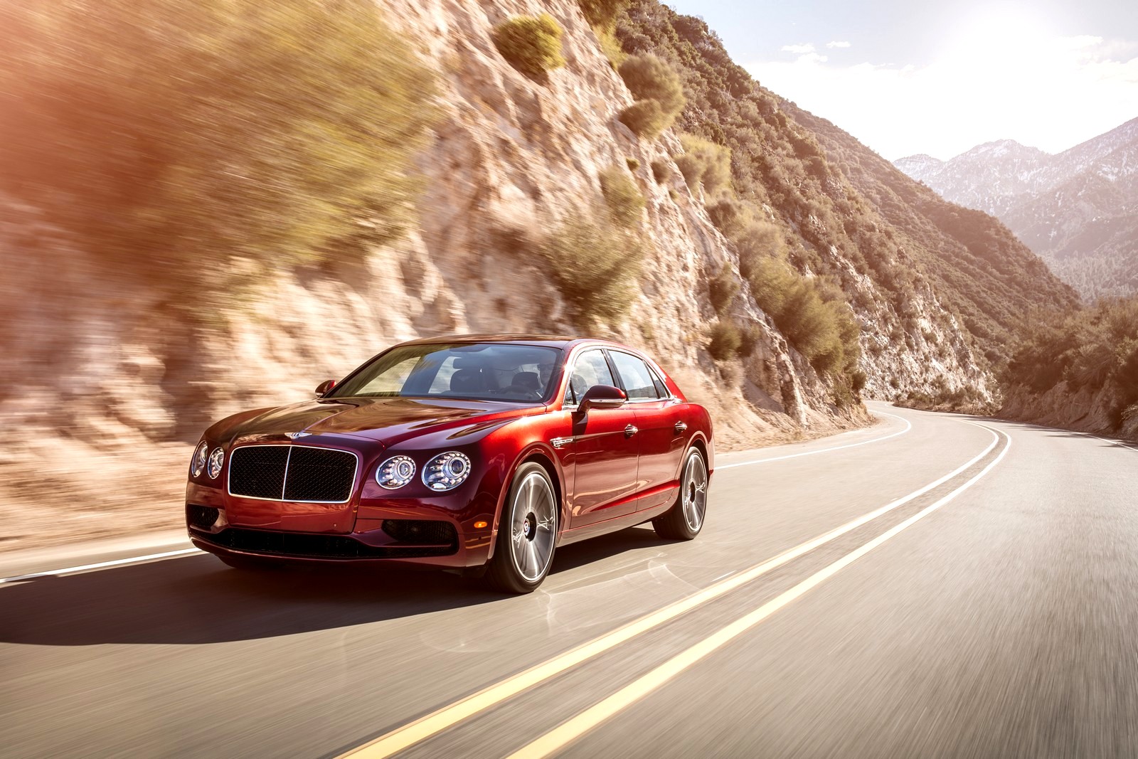 O LUXUOSO BENTLEY FLYING SPUR BATE UM NOVO RECORDE DE PRODUÇÃO EM 15 ANOS, foto 5
