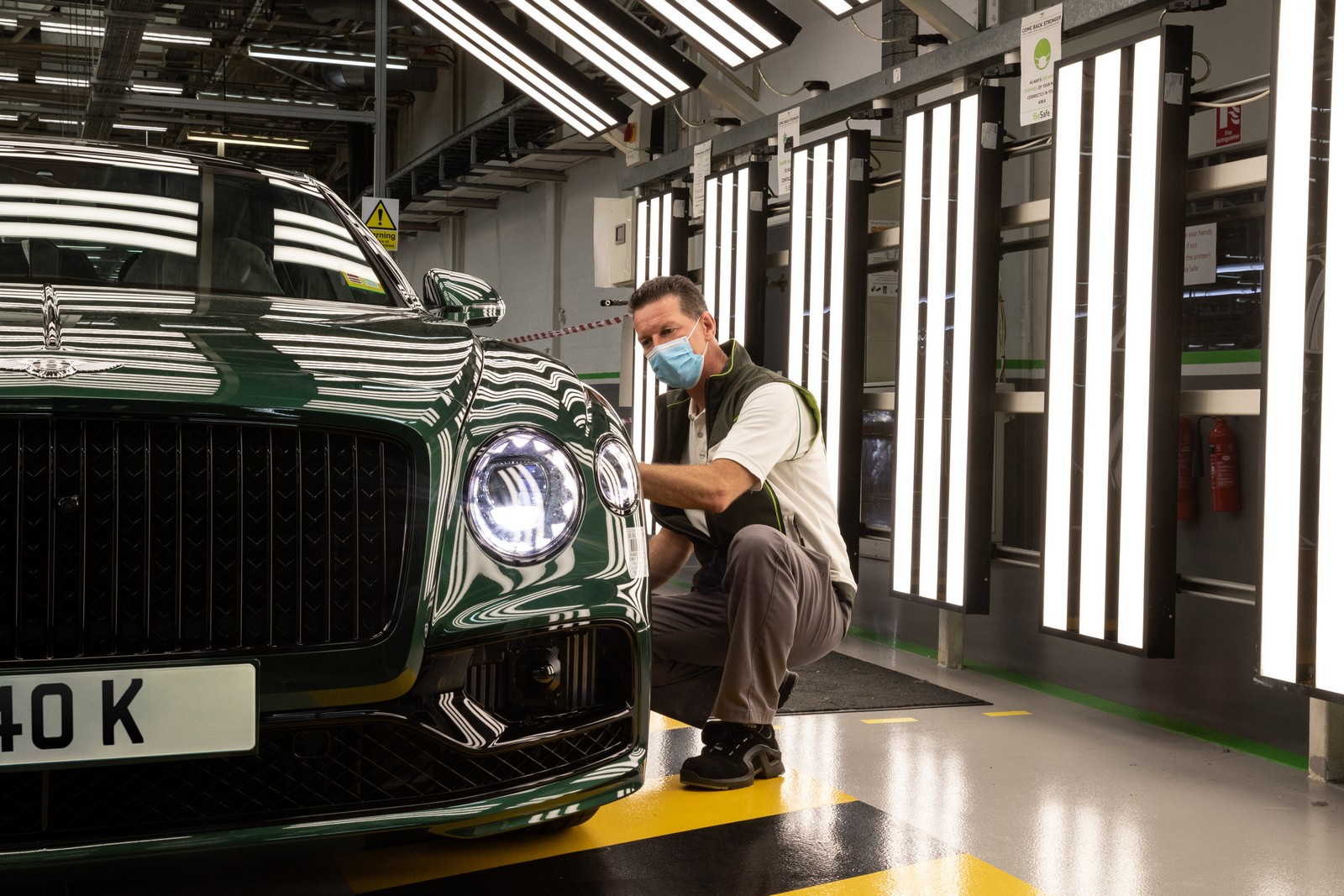 O LUXUOSO BENTLEY FLYING SPUR BATE UM NOVO RECORDE DE PRODUÇÃO EM 15 ANOS, foto 7