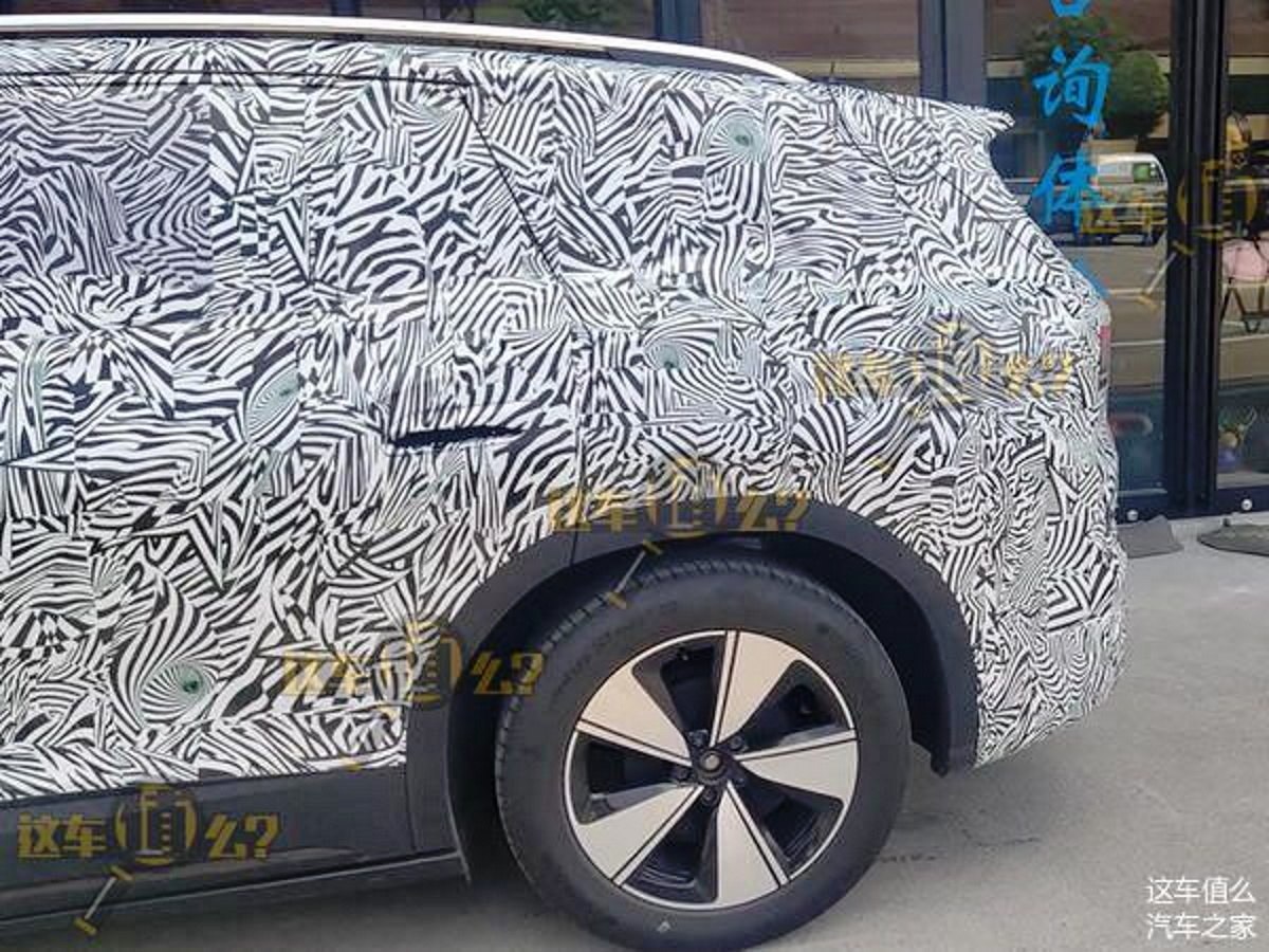 SURGEM PELA PRIMEIRA VEZ PROTÓTIPOS DO NOVO VOLKSWAGEN ID.6, foto 3