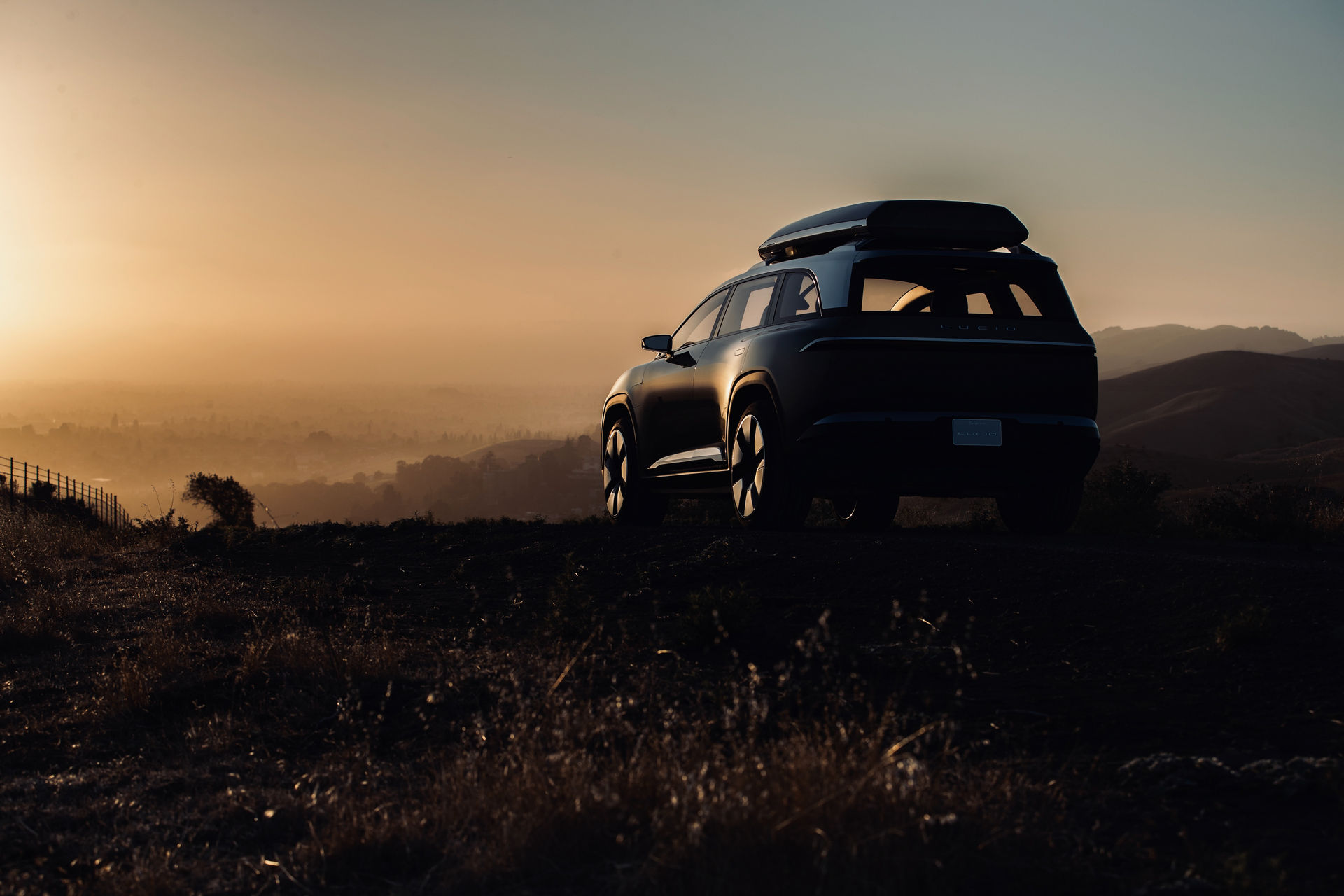 PROJECT GRAVITY: O SUV ELÉTRICO DA LUCID MOTORS CHEGARÁ EM 2023, foto 1