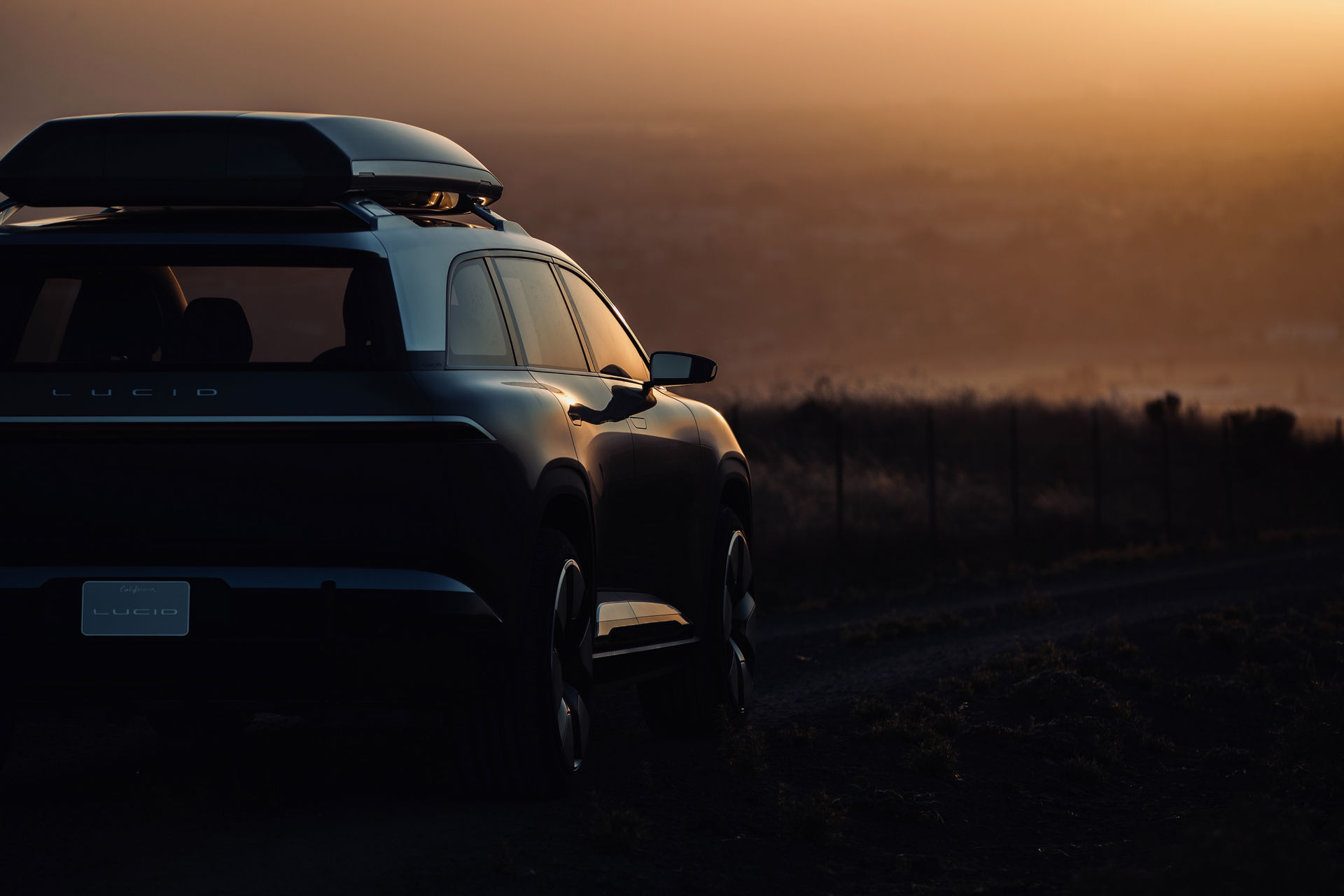 PROJECT GRAVITY: O SUV ELÉTRICO DA LUCID MOTORS CHEGARÁ EM 2023, foto 2
