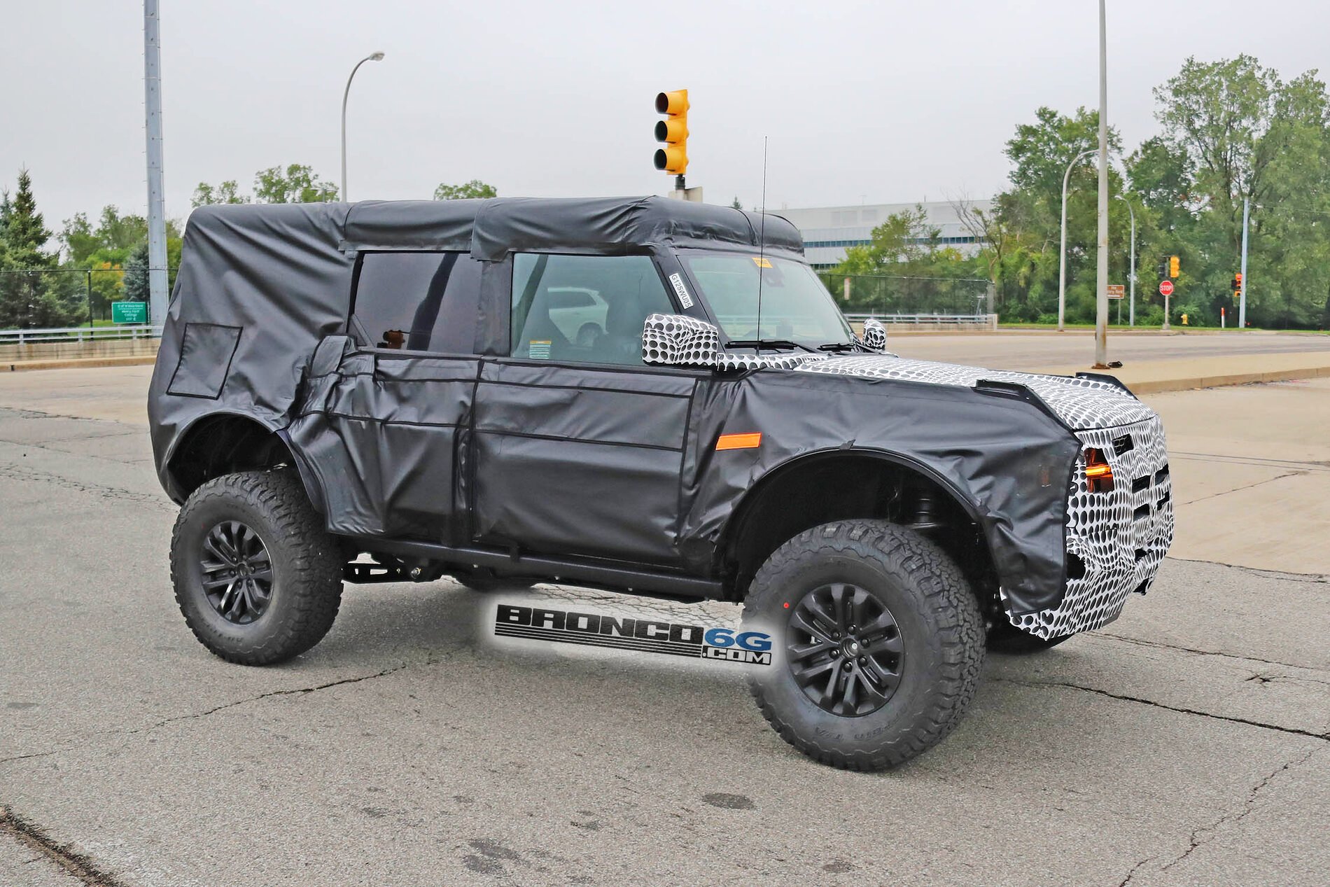 PROTÓTIPOS DO FORD BRONCO RAPTOR JÁ ESTÃO RODANDO PELAS RUAS, foto 3