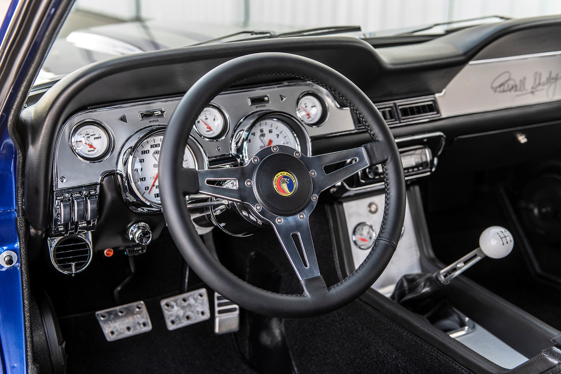 FORD MUSTANG SHELBY GT500CR CARBON EDITION BY CLASSIC RECREATIONS, foto 3