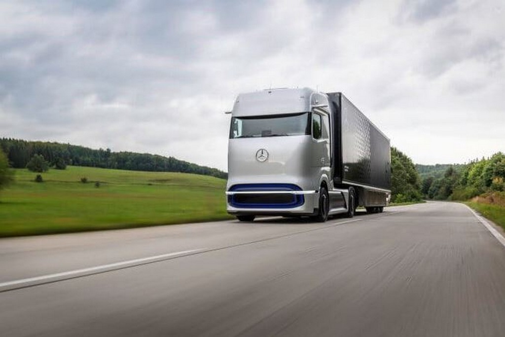 DAIMLER TRUCKS FAZ ESTREIA MUNDIAL DO CAMINHÃO-CONCEITO MOVIDO A CÉLULAS DE COMBUSTÍVEL, foto 2