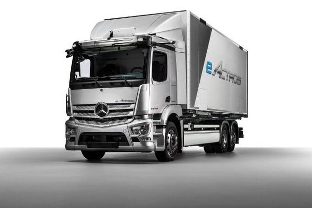 DAIMLER TRUCKS FAZ ESTREIA MUNDIAL DO CAMINHÃO-CONCEITO MOVIDO A CÉLULAS DE COMBUSTÍVEL, foto 5