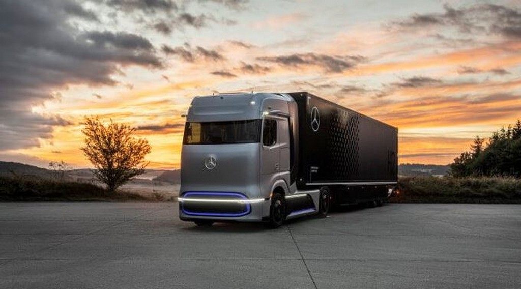DAIMLER TRUCKS FAZ ESTREIA MUNDIAL DO CAMINHÃO-CONCEITO MOVIDO A CÉLULAS DE COMBUSTÍVEL, foto 8