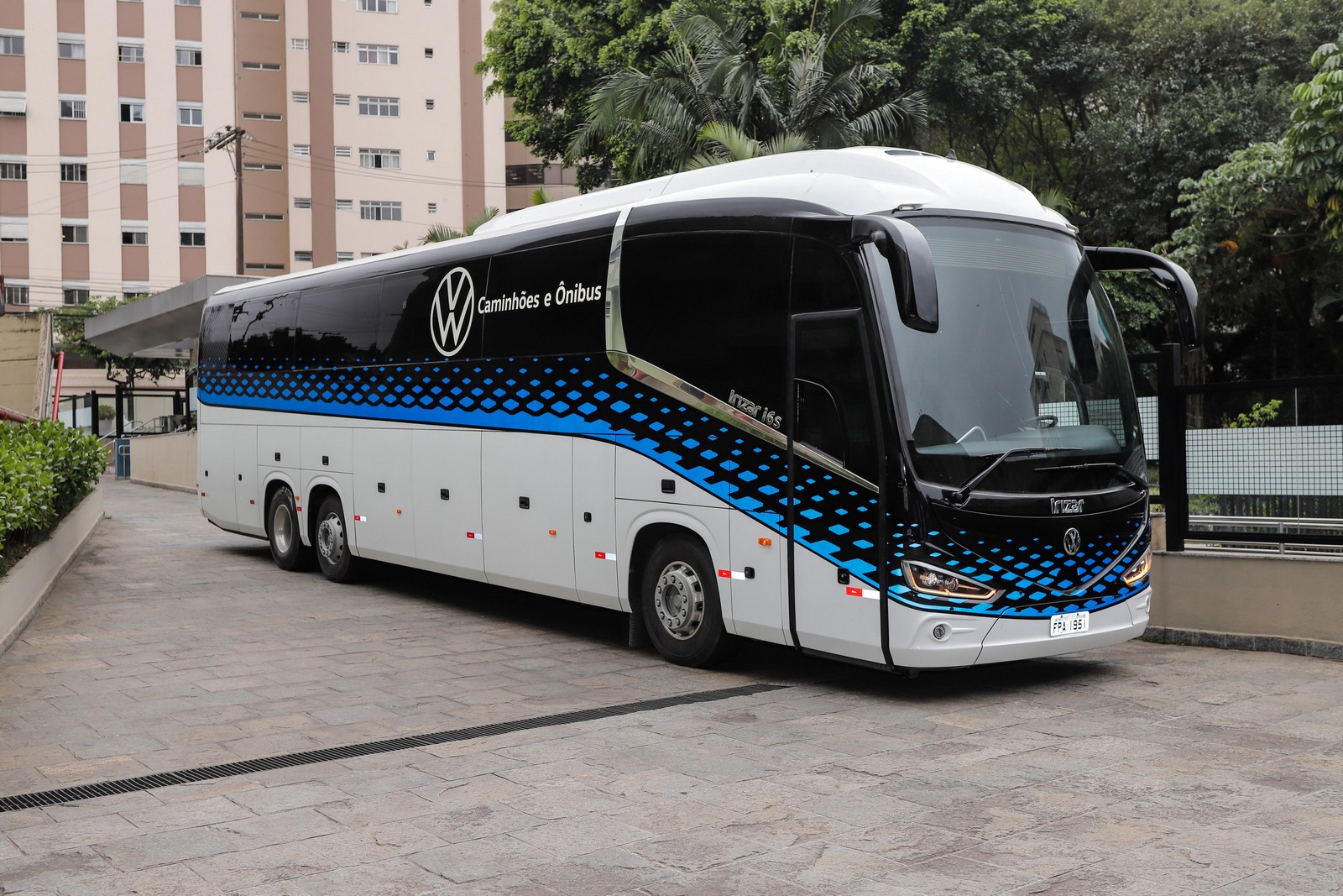 ÔNIBUS VIP EQUIPA A FROTA DA VW CAMINHÕES E ÔNIBUS, foto 1