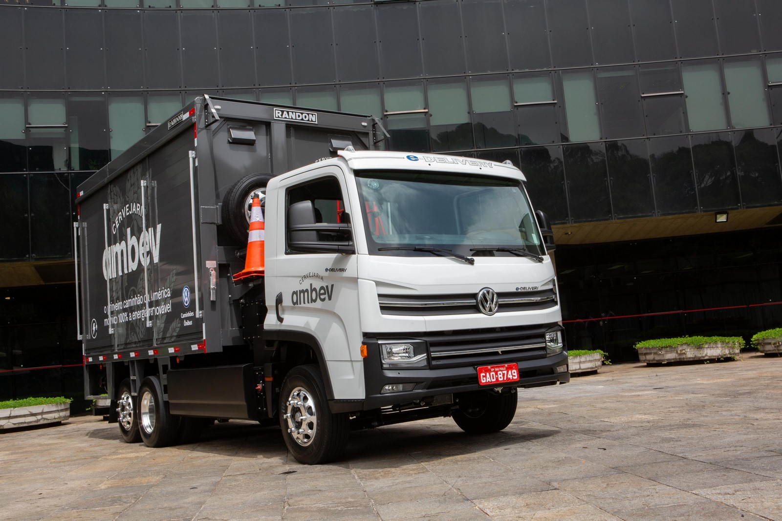 100 CAMINHÕES ELÉTRICOS EM 2021: AMBEV E VW CAMINHÕES FECHAM PARCERIA PARA ENTREGA DOS PRIMEIROS E-DELIVERY, foto 2