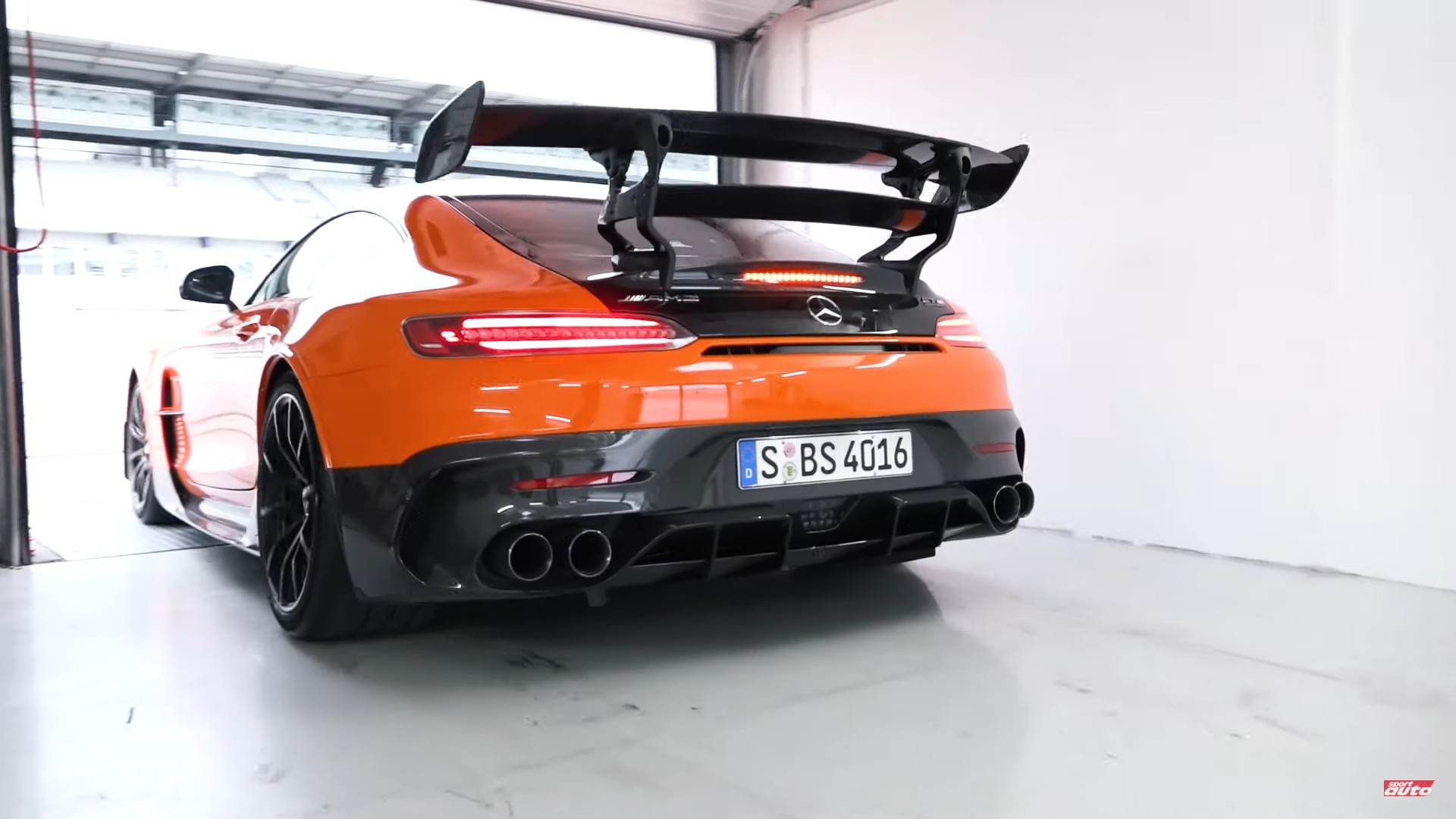 MERCEDES-AMG GT BLACK SERIES MOSTRA O SEU POTENCIAL EM HOCKENHEIM, foto 15