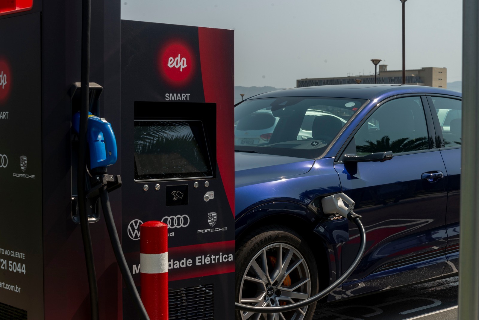 VOLKSWAGEN, AUDI, PORSCHE E EDP INAUGURAM SEU PRIMEIRO ELETROPOSTO, foto 9