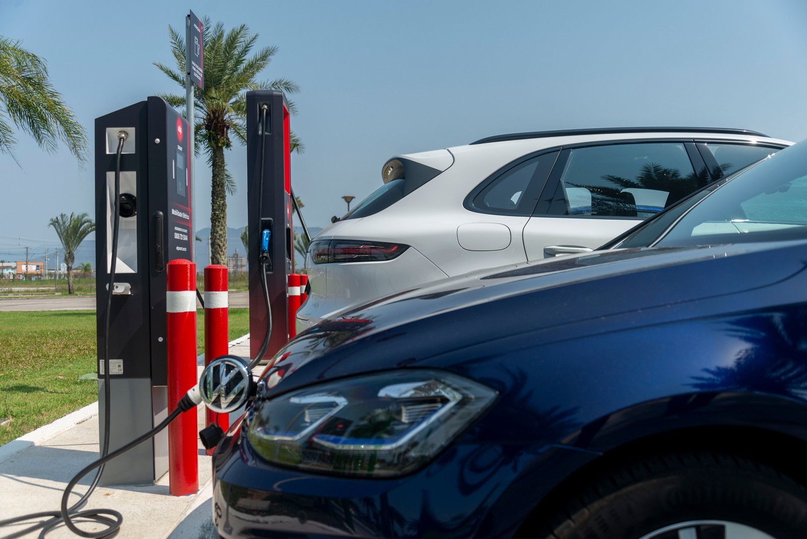VOLKSWAGEN, AUDI, PORSCHE E EDP INAUGURAM SEU PRIMEIRO ELETROPOSTO, foto 12