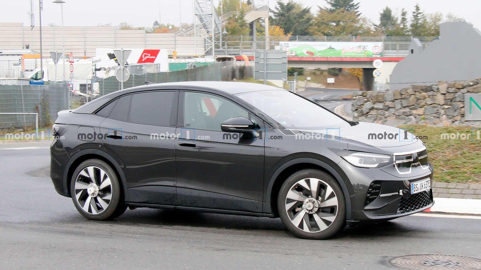 VOLKSWAGEN ID.5: O IRMÃO COUPE DO ID.4 JÁ ESTÁ RODANDO EM NÜRBURGRING, foto 4