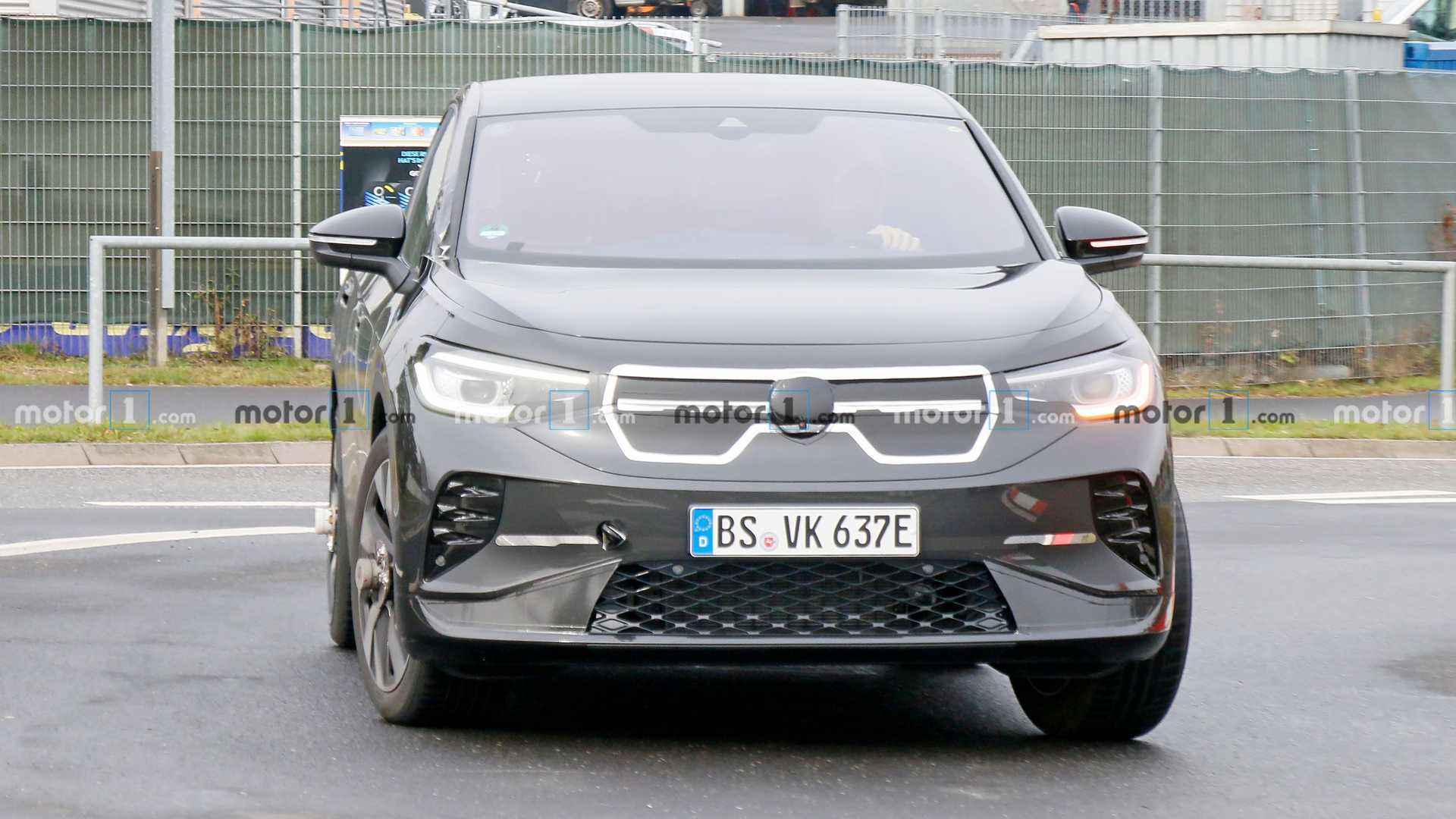 VOLKSWAGEN ID.5: O IRMÃO COUPE DO ID.4 JÁ ESTÁ RODANDO EM NÜRBURGRING, foto 6