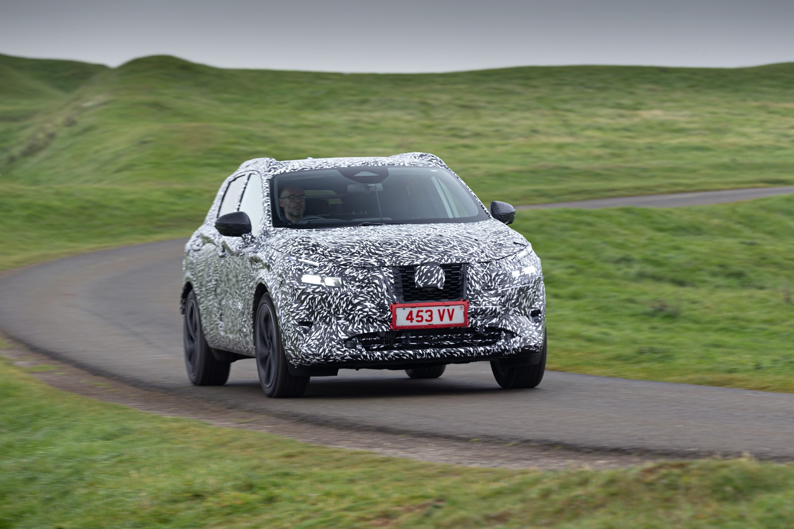 SURGE O PRIMEIRO TEASER DO NISSAN QASHQAI 2021, foto 1