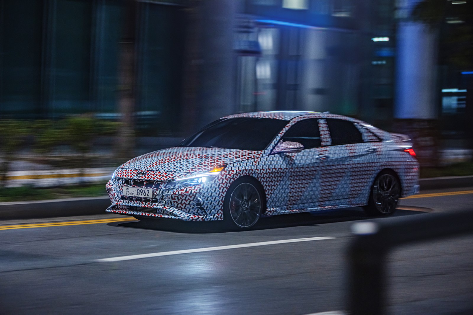 HYUNDAY MOSTRA MAIS IMAGENS DO ELANTRA N, foto 8