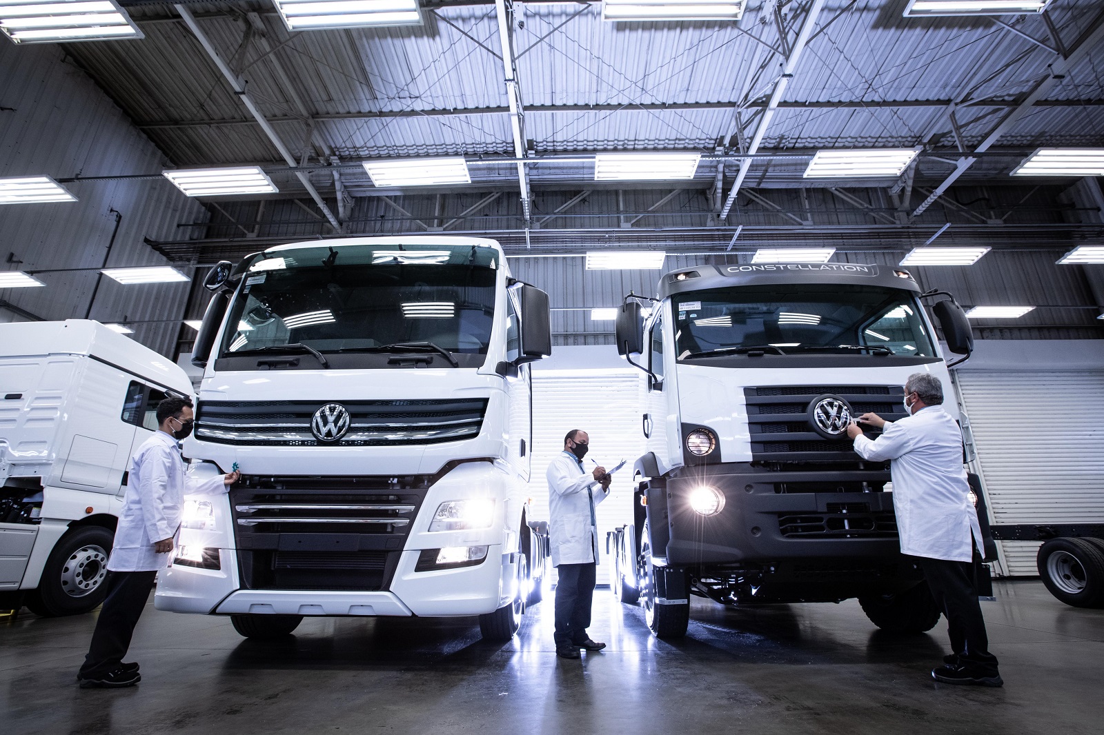 VOLKSWAGEN CAMINHÕES E ÔNIBUS INAUGURA SUA OITAVA UNIDADE DA CONCESSIONÁRIA MARKA, foto 1