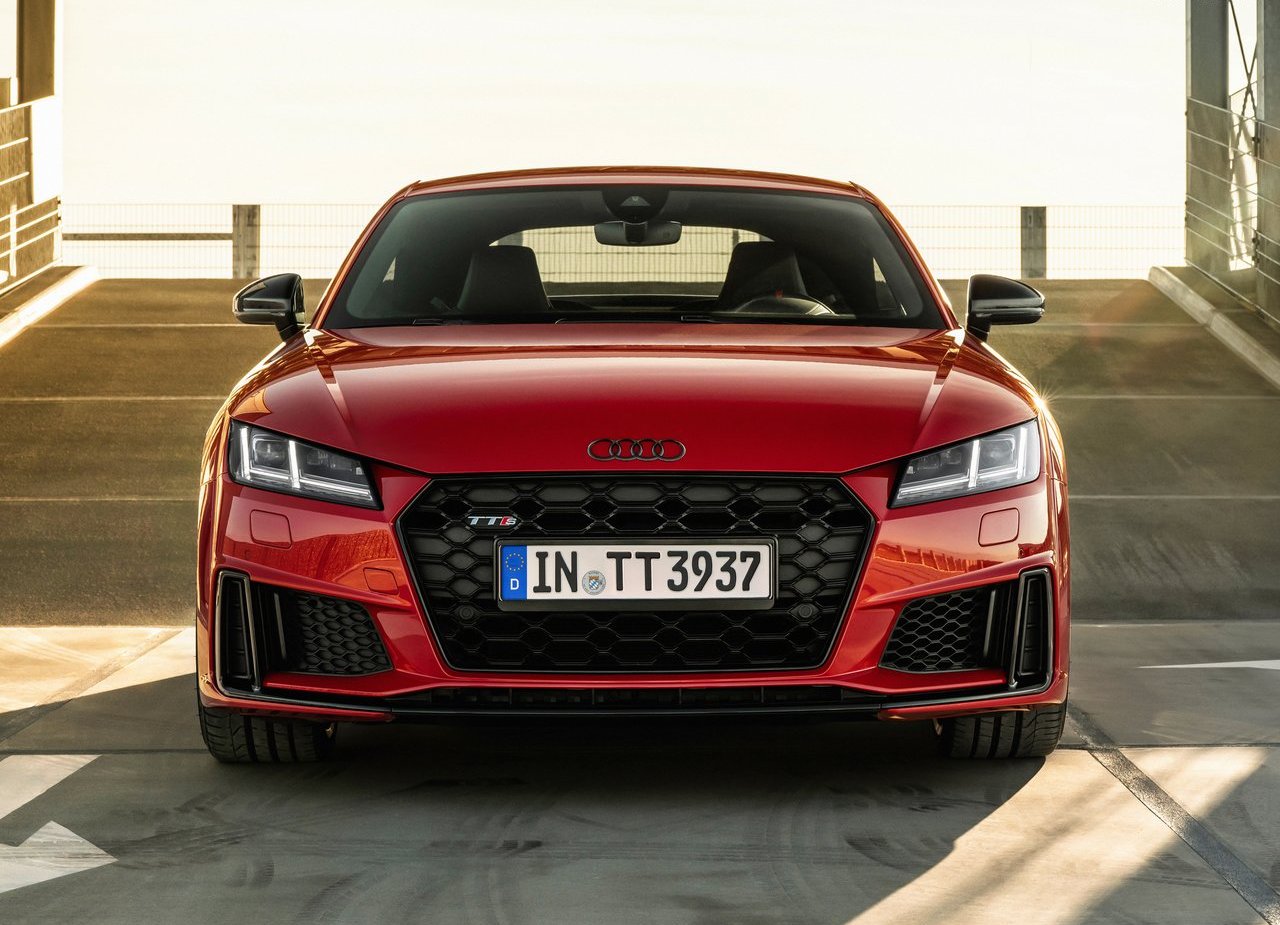 AUDI TTS COMPETITION PLUS: MAIS POTENTE E CHAMATIVO, foto 8