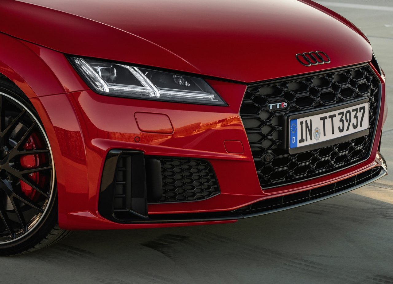 AUDI TTS COMPETITION PLUS: MAIS POTENTE E CHAMATIVO, foto 14