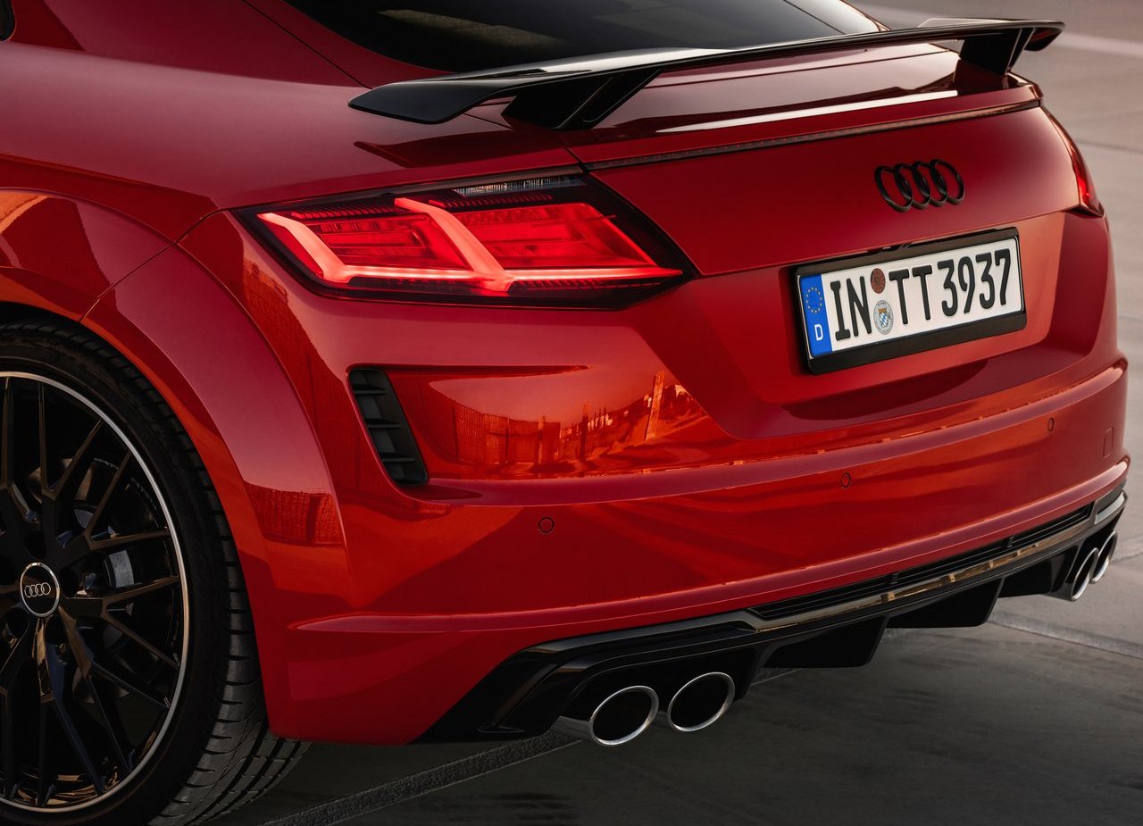 AUDI TTS COMPETITION PLUS: MAIS POTENTE E CHAMATIVO, foto 15