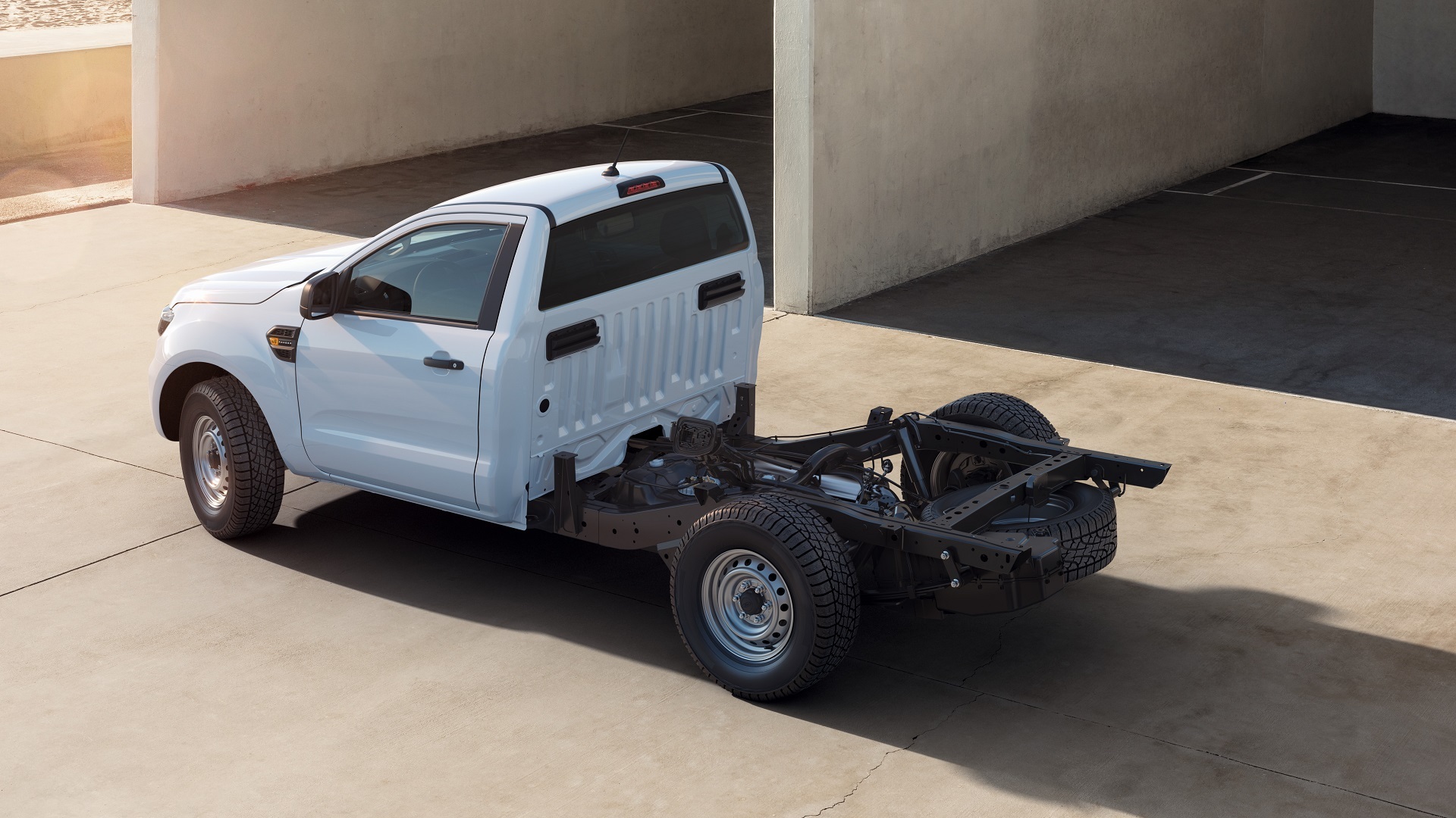 FORD RANGER ESTREIA NA EUROPA A VERSÃO CHASSI-CABINE, foto 1