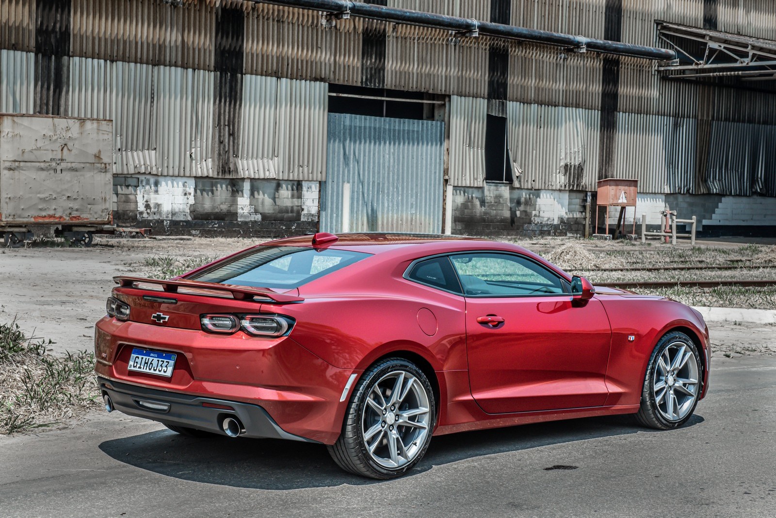 CHEVROLET CAMARO COMPLETA 10 ANOS NO PAÍS COMO O SUPERESPORTIVO DE MAIOR SUCESSO, foto 6
