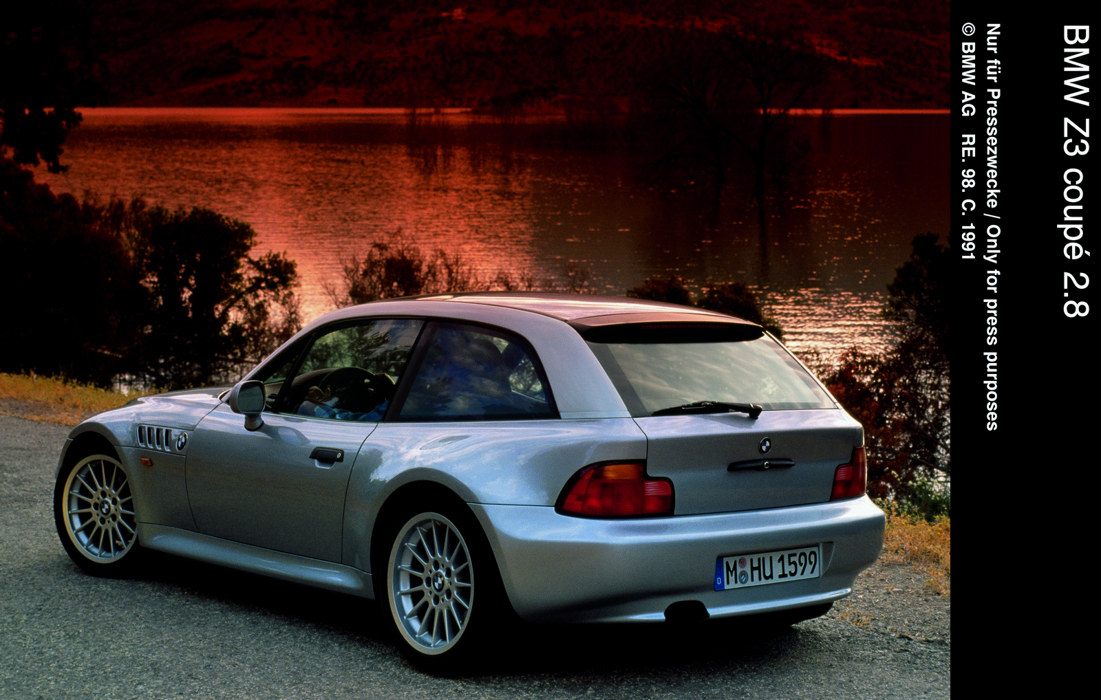 BMW Z3 FAZ 25 ANOS: NEM MESMO O AGENTE SECRETO MAIS FAMOSO DO MUNDO RESISTIU AOS SEUS ENCANTOS, foto 4
