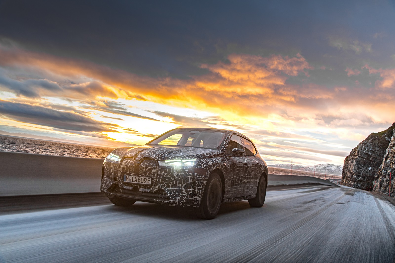 TESTE DE RESISTÊNCIA NO CABO NORTE: BMW iX PASSA POR TESTES FINAIS DE INVERNO, foto 4