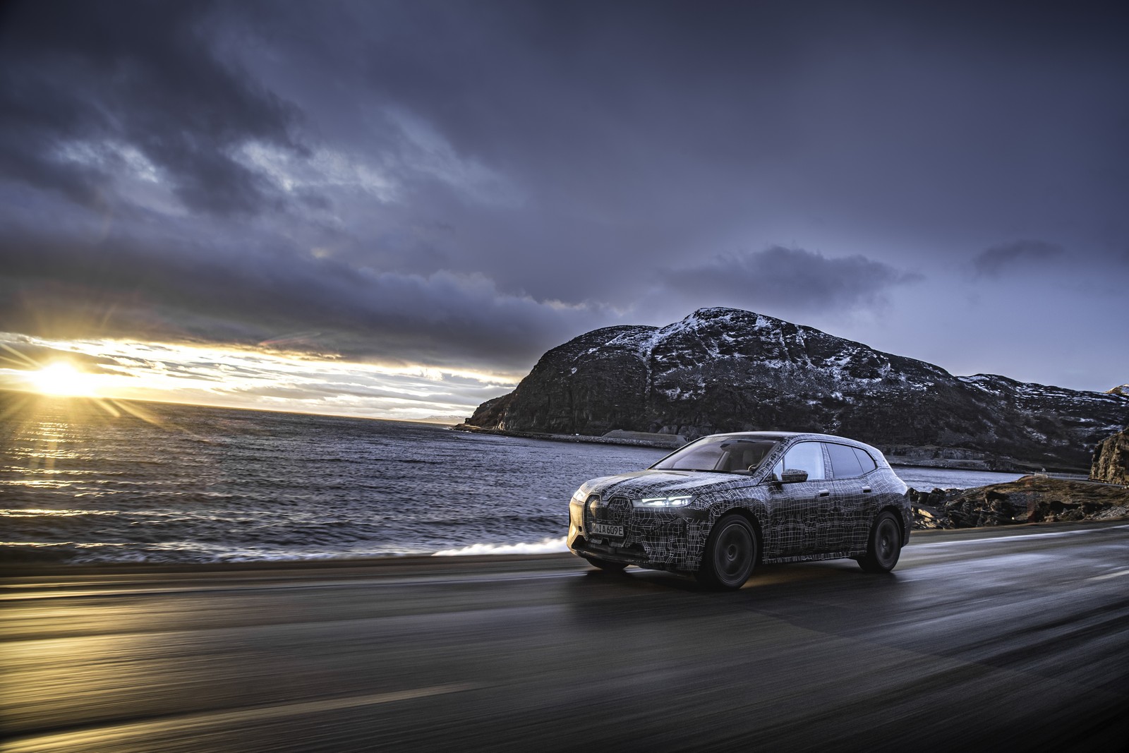 TESTE DE RESISTÊNCIA NO CABO NORTE: BMW iX PASSA POR TESTES FINAIS DE INVERNO, foto 8