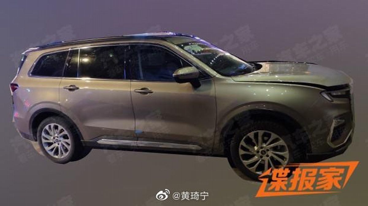 NOVAS FOTOS FLAGRANTES DO FORD EQUATOR 2021 REVELAM UM INTERIOR LUXUOSO E TECNOLÓGICO, foto 2