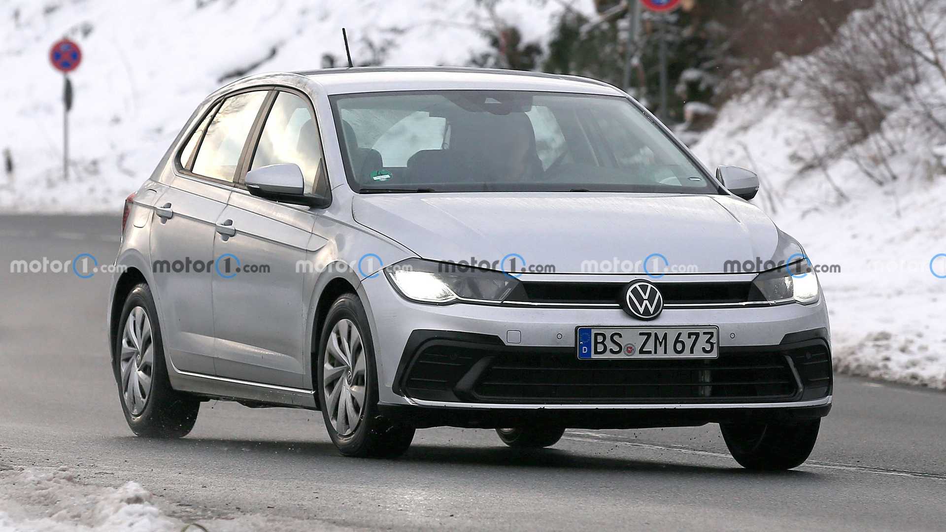 VOLKSWAGEN POLO 2022: DETALHES EM FOTOS FLAGRANTES NA EUROPA, foto 4