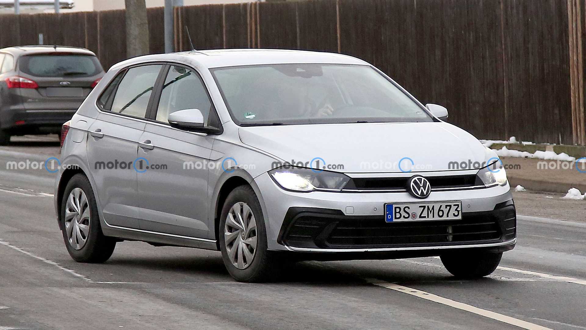 VOLKSWAGEN POLO 2022: DETALHES EM FOTOS FLAGRANTES NA EUROPA, foto 6