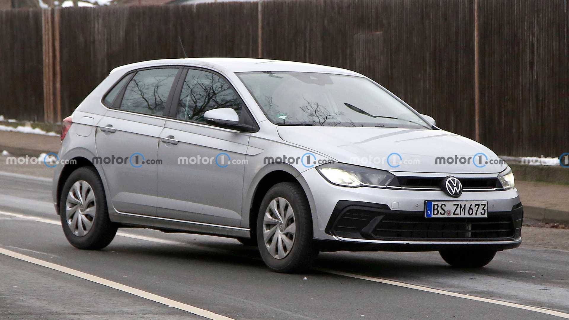 VOLKSWAGEN POLO 2022: DETALHES EM FOTOS FLAGRANTES NA EUROPA, foto 8